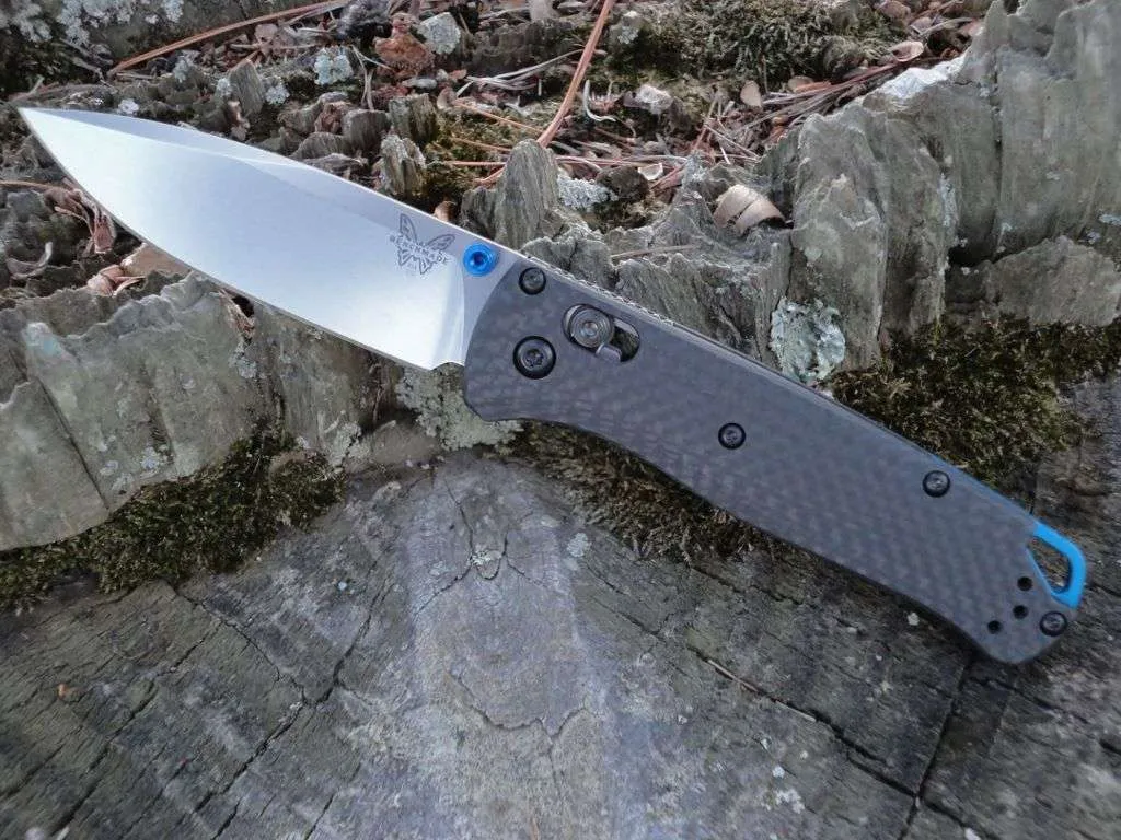 Benchmade 5353 BugoutCarbon Fiber Revolver Tactical