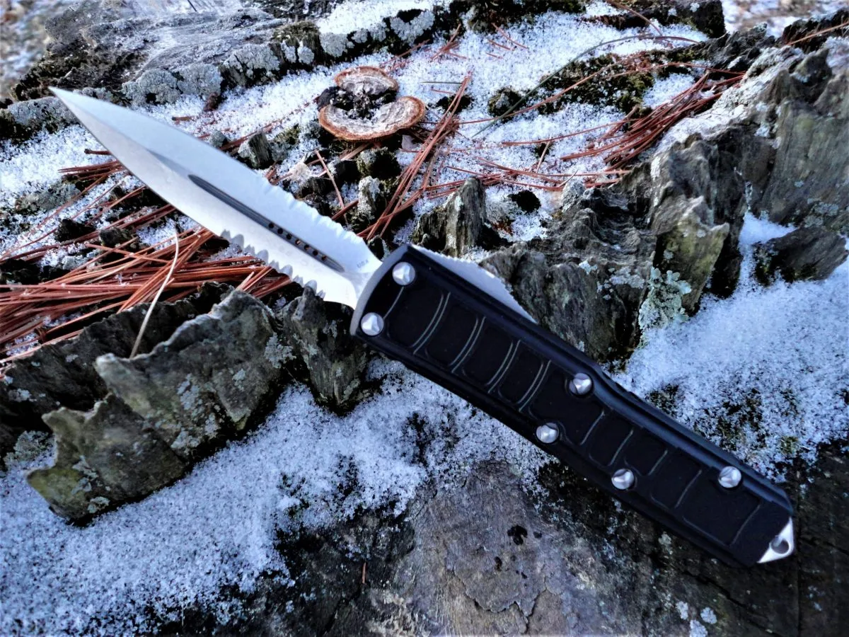 Microtech 232II-11S UTX-85 - Stepside Handle