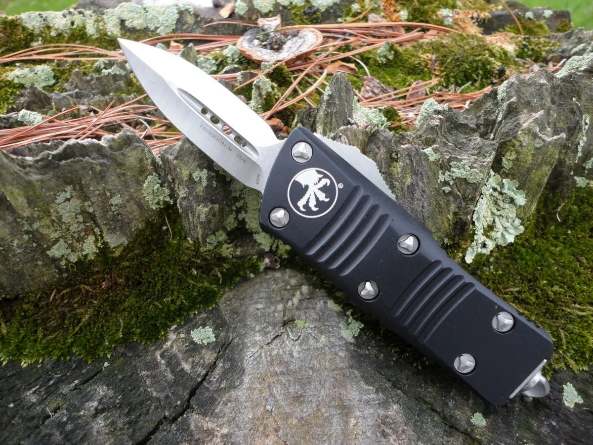 Microtech 238-4 Mini Troodon