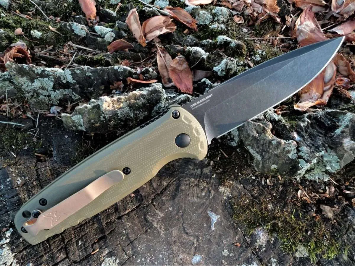 Benchmade 4300BK-02 CLA