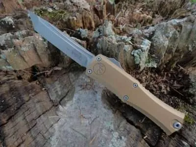 Microtech 1704M-10APTA Hera II Mini Tanto